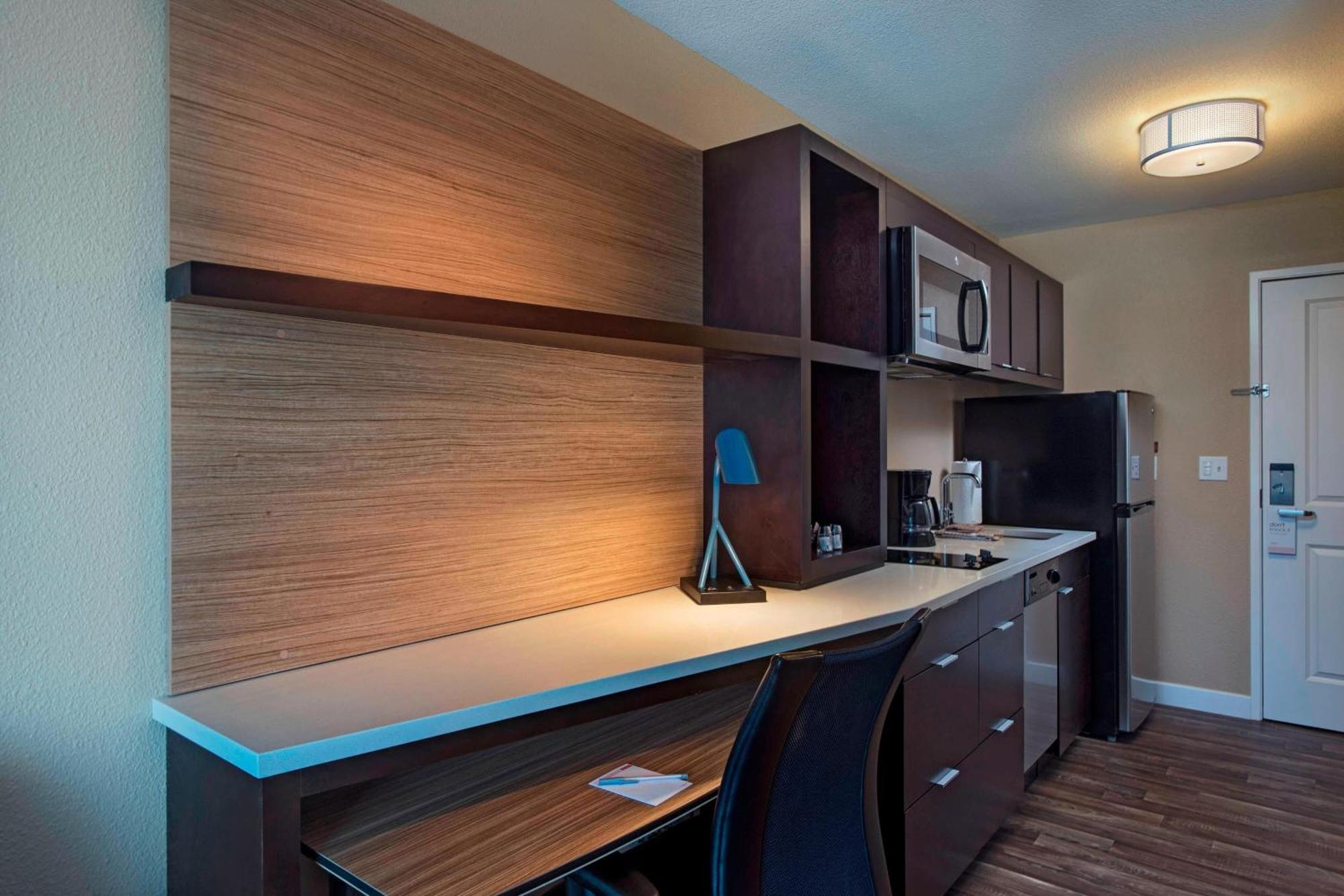 ทาวน์เพลส สวีท โคลัมเบีย Hotel ภายนอก รูปภาพ