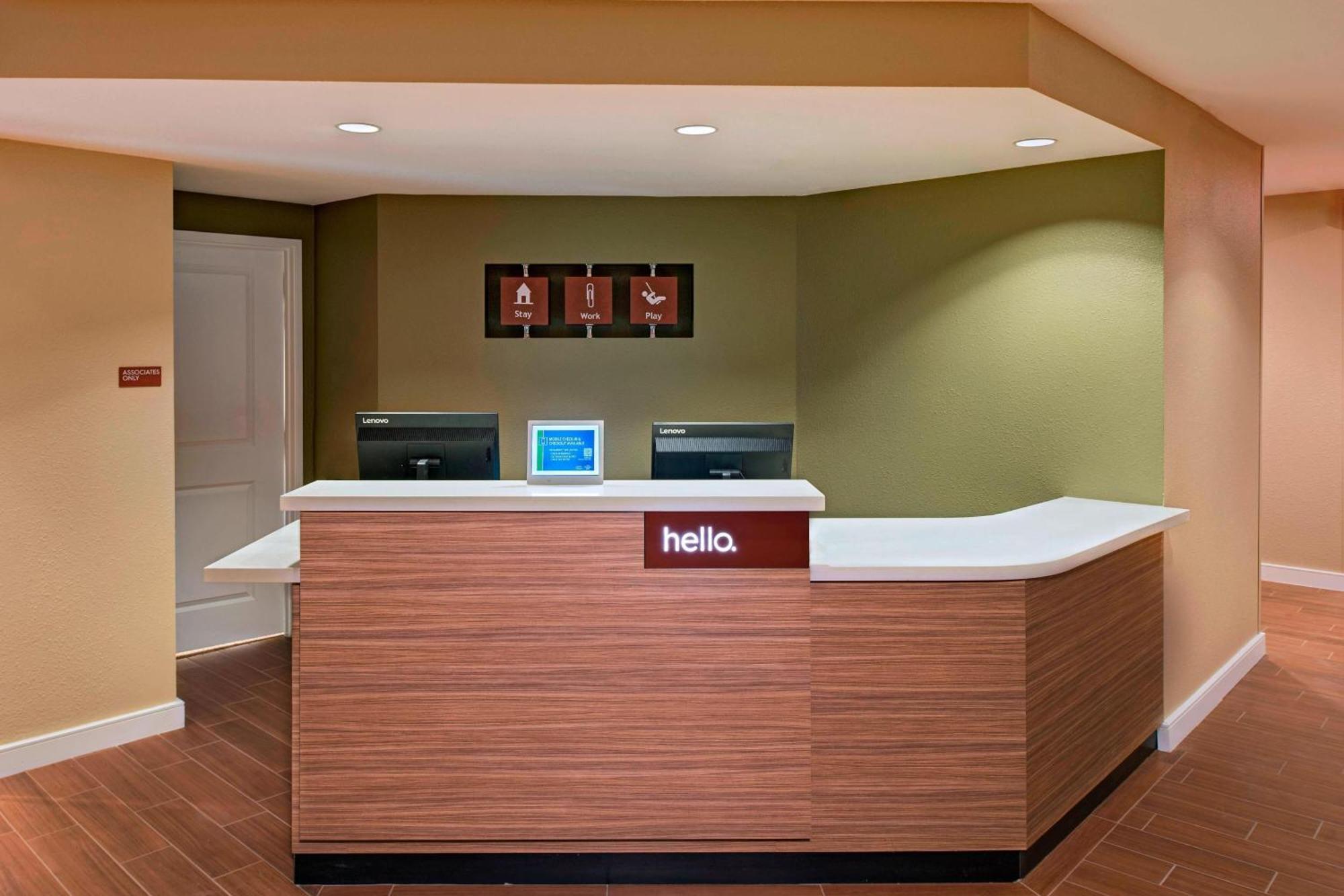 ทาวน์เพลส สวีท โคลัมเบีย Hotel ภายนอก รูปภาพ